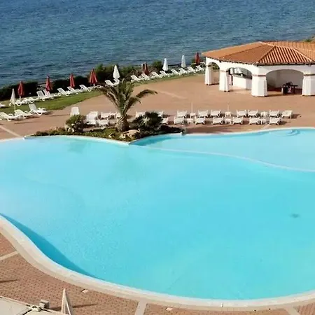 Отель La Village Club