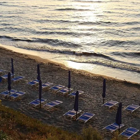 La Village Club Hotel 4*