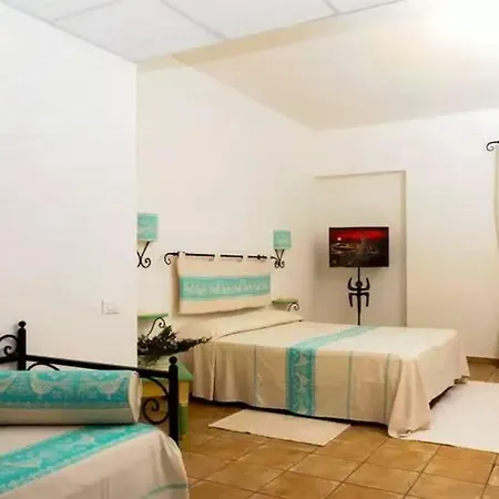 La Village Club فندق